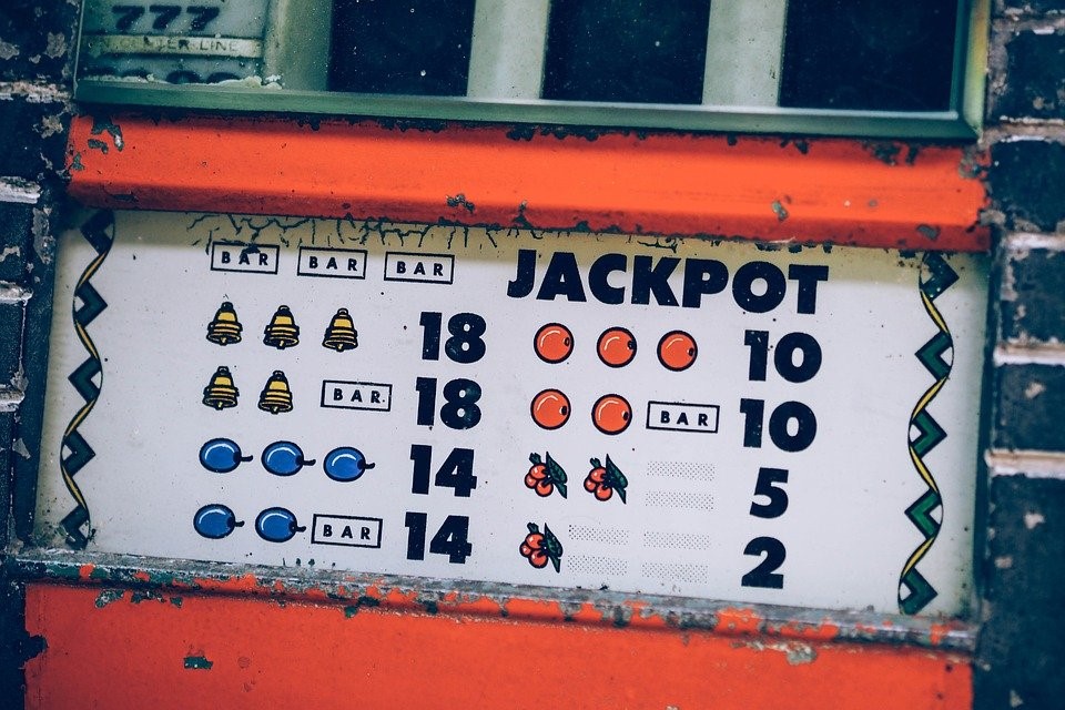 Wie Sie bei Online Slots weniger verlieren können